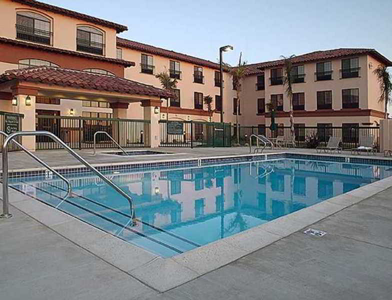 Hampton Inn & Suites Camarillo Facilities photo